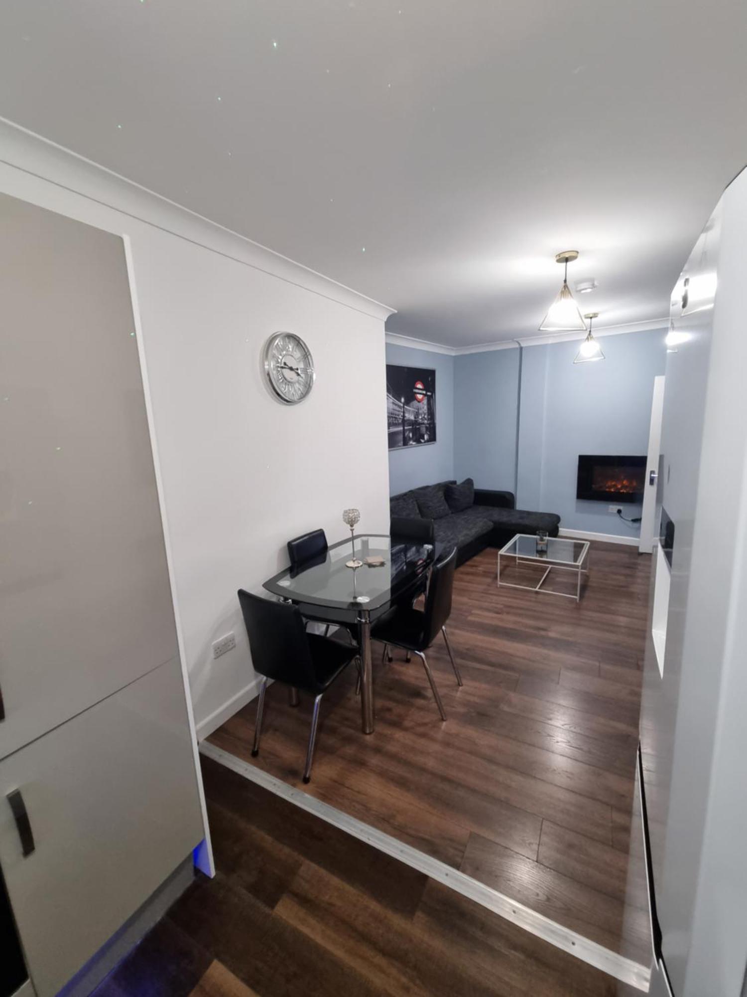 Beautiful Modern Apartment On Wick Lane Londyn Zewnętrze zdjęcie