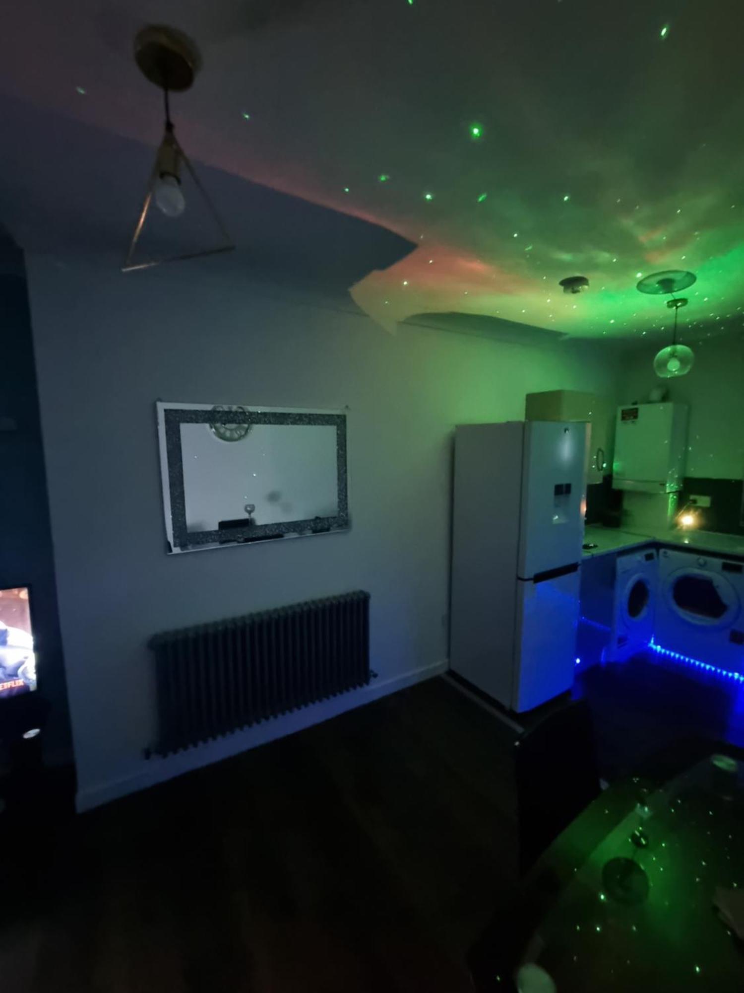 Beautiful Modern Apartment On Wick Lane Londyn Zewnętrze zdjęcie