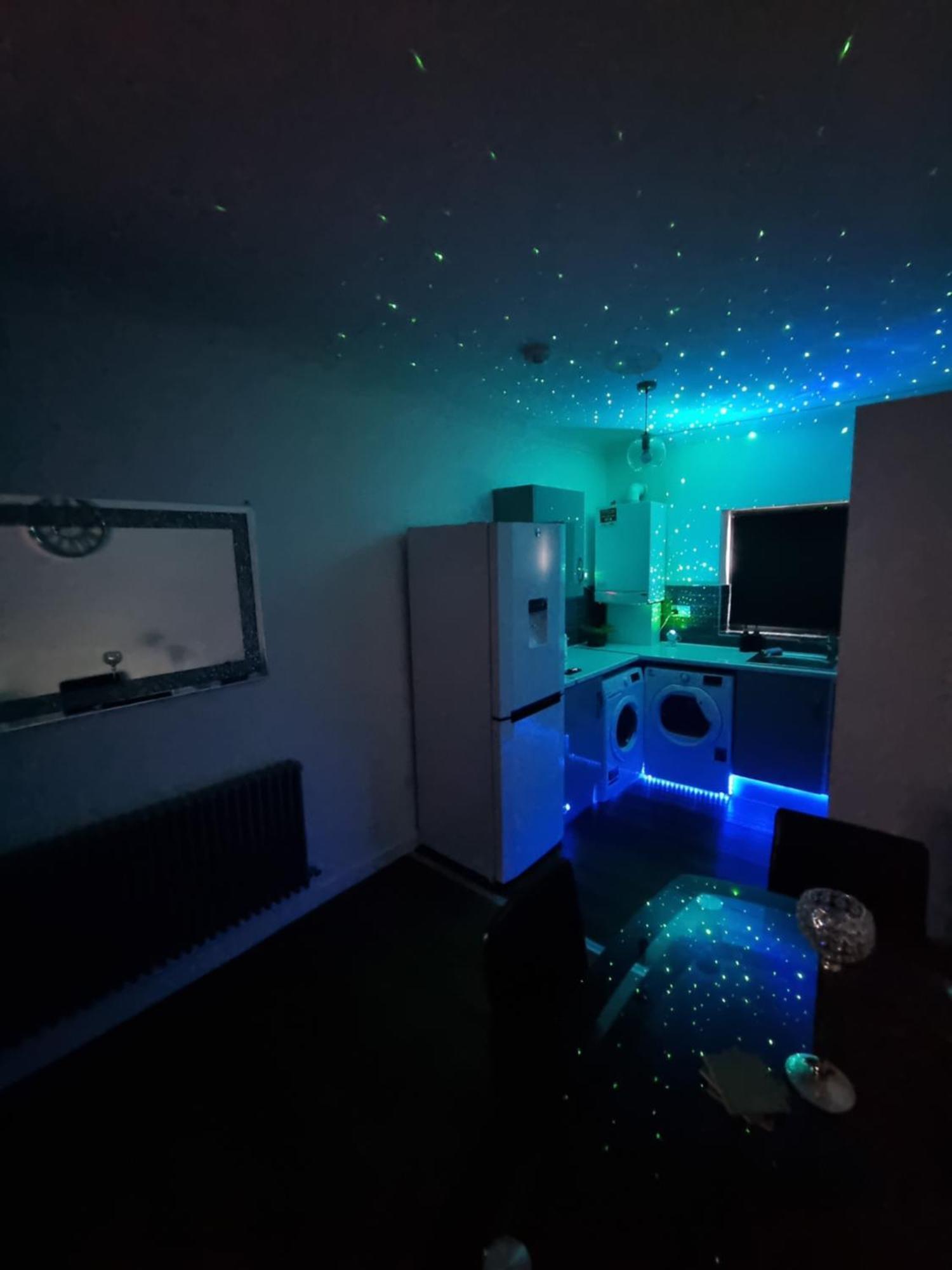 Beautiful Modern Apartment On Wick Lane Londyn Zewnętrze zdjęcie